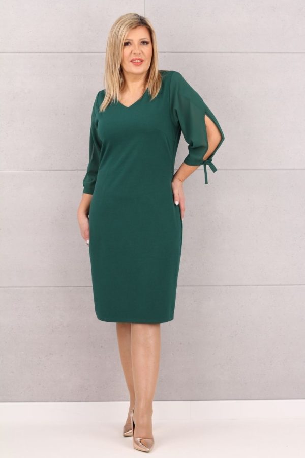 Kobieca sukienka z szyfonowymi rękawami zielona