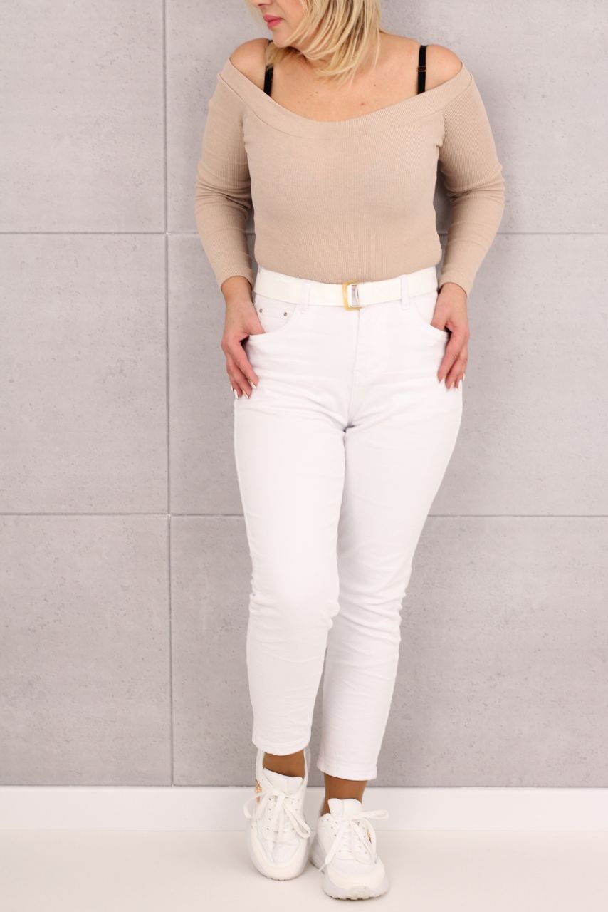 Luźne spodnie damskie bawełniane z paskiem białe