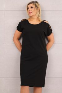 Elegancka wyszczuplająca sukienka tuba z ozdobnymi rozcięciami czarna