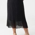 Długa-spódnica-plisowana-plus-size-czarna (2)