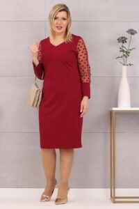 Kobieca sukienka w groszki bordowa