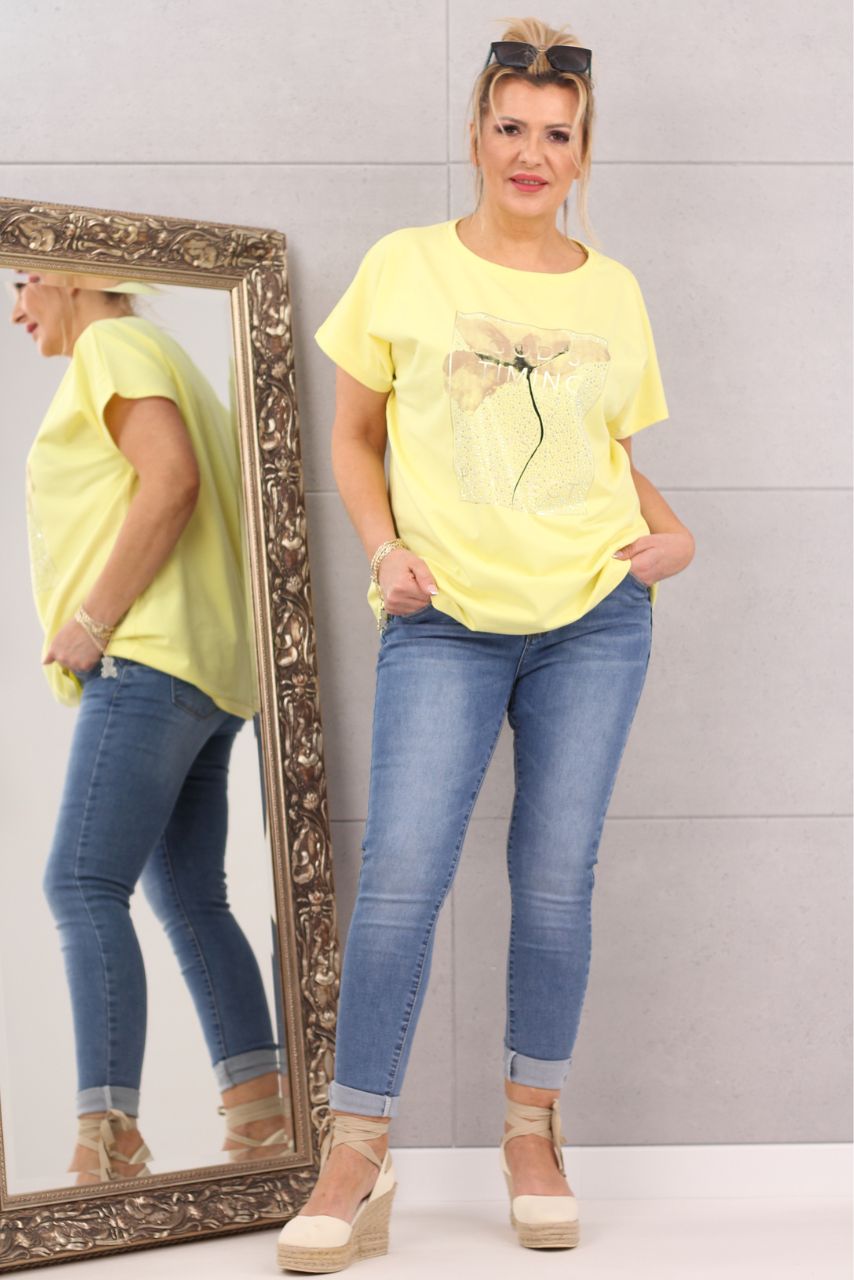 Klasyczna bluzka t-shirt z dżetami w kwiaty żółta