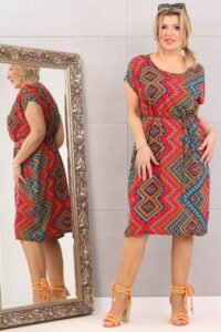 Sukienka letnia w orientalny wzór midi czerwona plus size