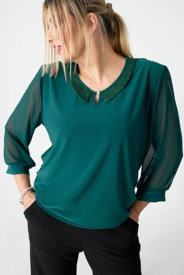 Bluzka plus size zielona z kołnierzykiem – moda dla puszystych kobiet