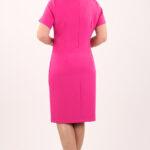 rozowa-wizytowa-sukienka-plus-size-z-ozdobnym-lancuszkiem (6)