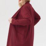 Elegancka damska narzutka bordowa (2)