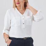 Biała bluzka plus size z dekoltem dla puszystych kobiet, rozmiary 40–50