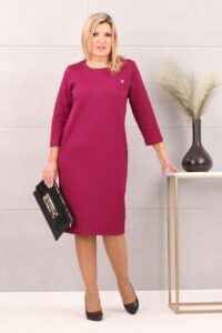 Elegancka sukienka różowa z dzianiny żakardowej