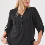 Czarna bluzka plus size z dekoltem dla puszystych kobiet, rozmiary 40–50
