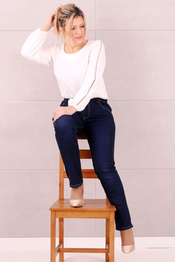 Jeansy na gumce damskie