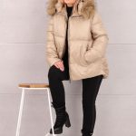 Pikowana kurtka damska z kapturem beżowa