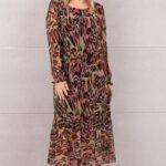 Wzorzysta sukienka do połowy łydki brązowa