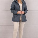 Luźna kurtka damska z kapturem granatowa