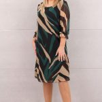 Szyfonowa sukienka z rękawem 3/4 zielona