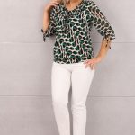 bluzka-damska-z-zabotem-wzorzysta (4)