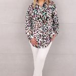 luzna-koszula-z-kolorowym-wzorem (4)