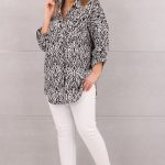 Wzorzysta czarno-biała koszula damska