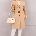 Elegancki płaszcz damski jednorzędowy camel