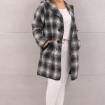 szaro-bialy-plaszcz-damski-w-kratke (2)