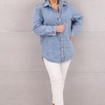 Koszula z ozdobnymi guzikami jasny jeans