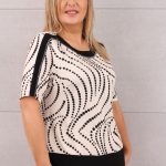 Bluzka ze srebrną nitką w kropki