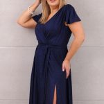 brokatowa-rozkloszowana-sukienka-granatowa (3)