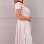 brokatowa-rozkloszowana-sukienka-rozowa-ecru (3)