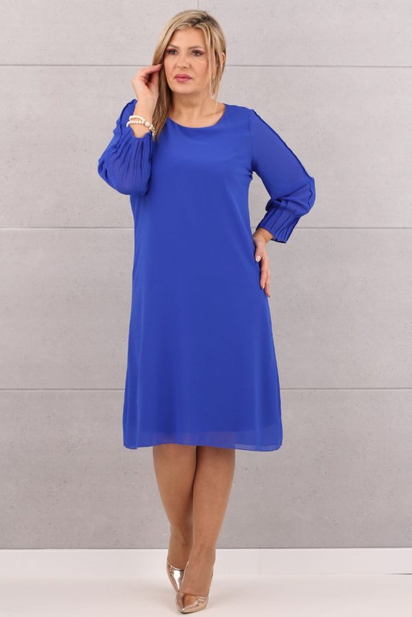 Chabrowa szyfonowa sukienka z ozdobnym rękawem