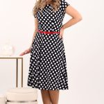 granatowa-sukienka-w-biale-groszki-z-paskiem (1)