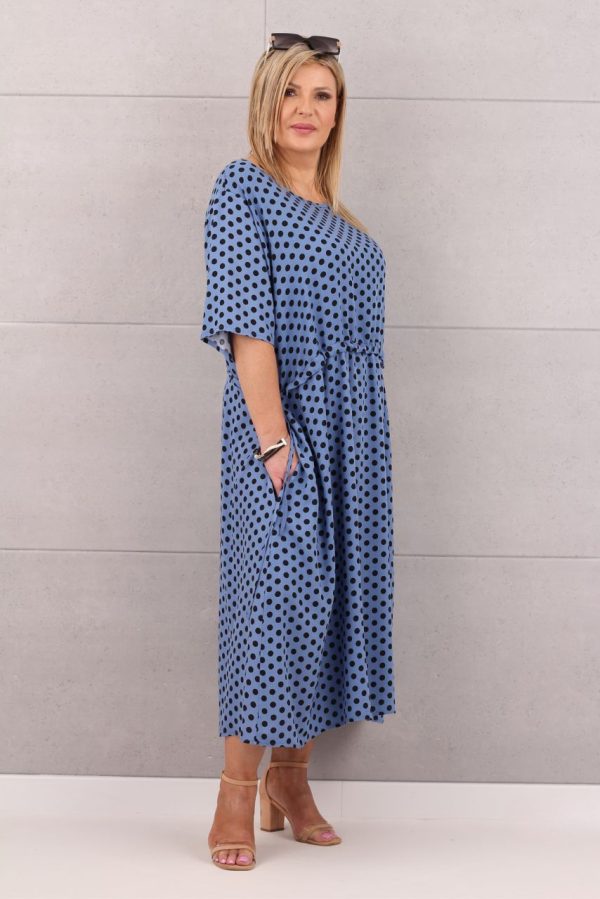 Sukienka ściągana w pasie niebieska w groszki
