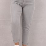szare-jeansy-damskie-z-paskiem (3)