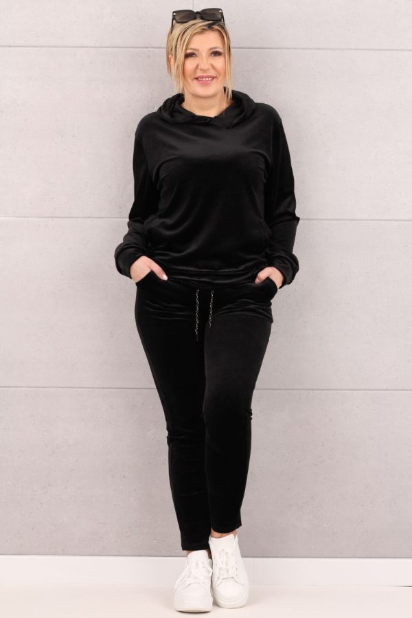 Welurowy komplet dresowy czarny