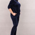 welurowe-dresy-damskie-granatowe (1)