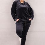 welurowe-dresy-damskie-szare (1)