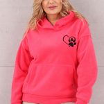 Bluza damska z kapturem wzór serce łapka różowa