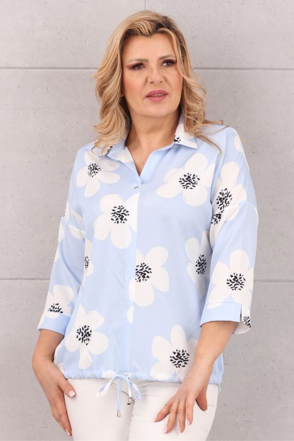 Elegancka bluzka z kołnierzem niebieska w kwiaty