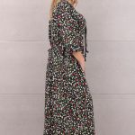 granatowa-sukienka-w-czerwone-kwiaty (4)