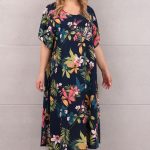 granatowa-sukienka-w-duze-kwiaty (1)