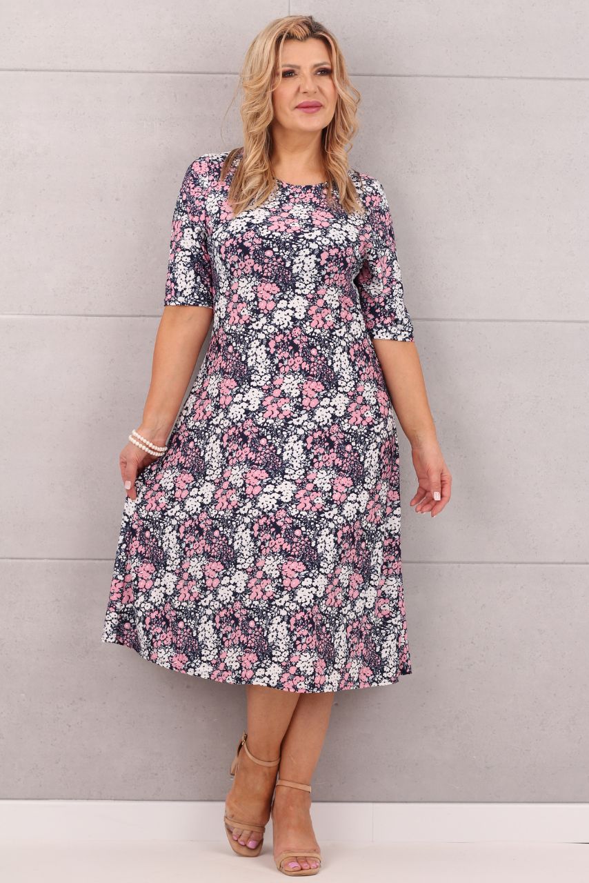 Wzorzysta rozkloszowana sukienka w drobne kwiatuszki