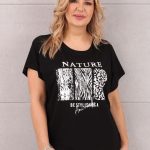 czarna bluzka z napisem