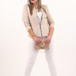 zakiet-damski-zamszowy-bezowy (9)