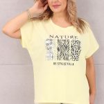 Żółta bluzka z napisem nature