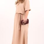 elegancka-sukienka-maxi-bezowa (1)
