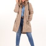 Parka z kapturem beżowa