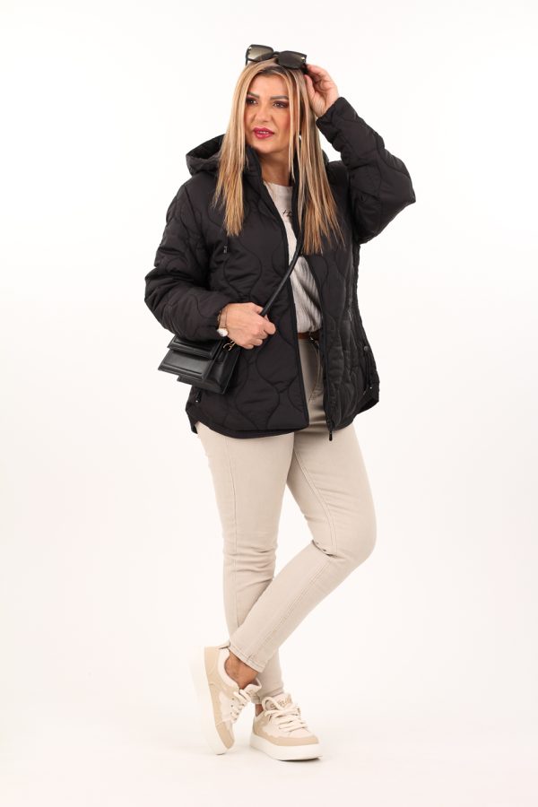 Pikowana kurtka ze ściągaczami czarna