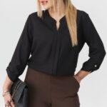 Elegancka bluzka w dużym rozmiarze czarna – moda plus size