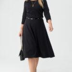 Sukienka-rozkloszowana-midi-PLUS-SIZE-czarna (10)