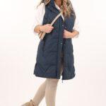 Bezrękawnik damski długi z kapturem granatowy