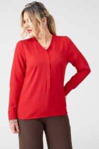 Bluzka z falbanką na dekolcie czerwona