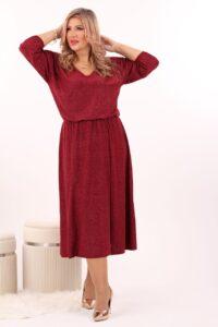 Bordowa brokatowa sukienka plus size długa z rozcięciem 44–52